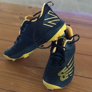 Like New Baseball Cleats